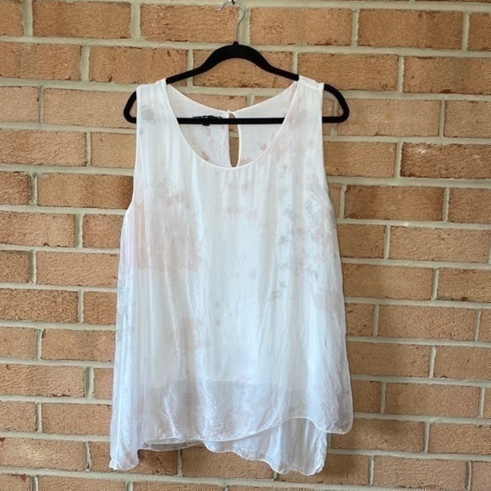 Charlie B. Made in Italy layered style silk blend sleeveless top, size XL